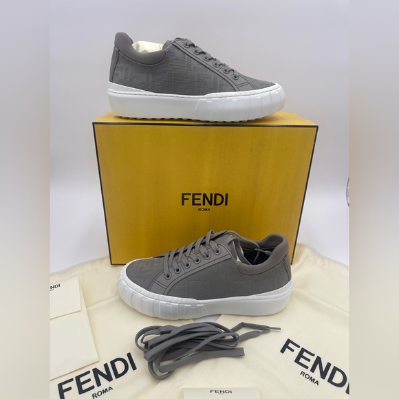 Fendi FF Jacquard Low-Top Sneakers Gray